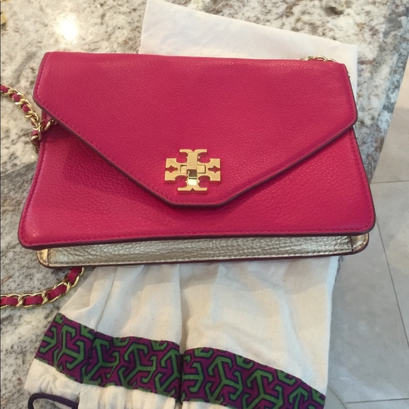 Tory Burch Bags Tory Burch Pink Crossbody Poshmark